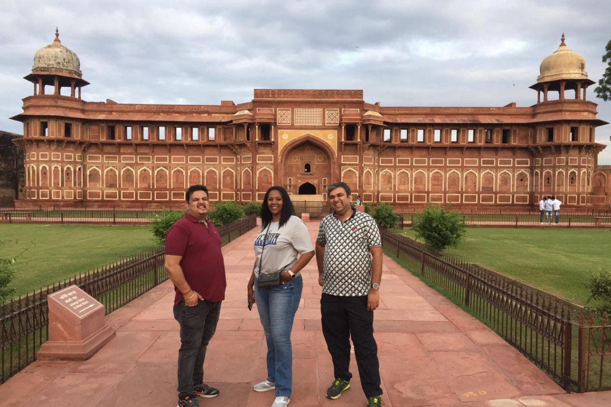 1 Day Taj Mahal Agra Fort & Fatehpur Sikri by Train