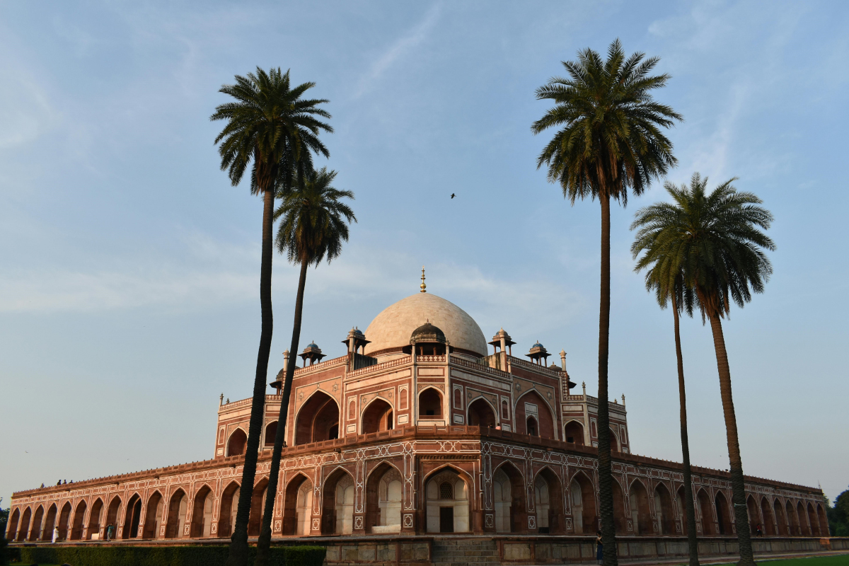 1 Day Taj Mahal Agra Fort & Fatehpur Sikri by Volvo AC Bus