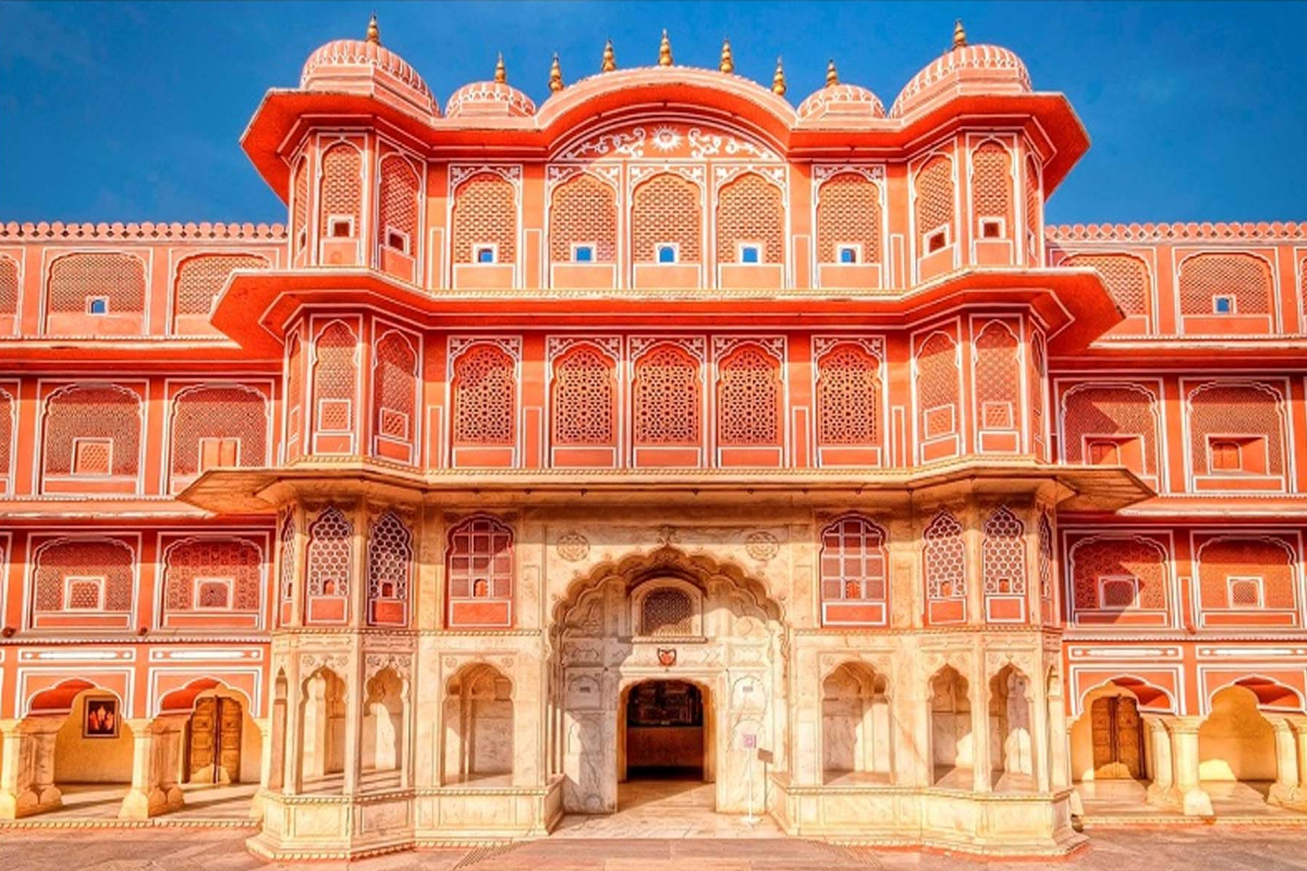 1 Night 2 Days Jaipur Tour by AC Train ( Hotel included)